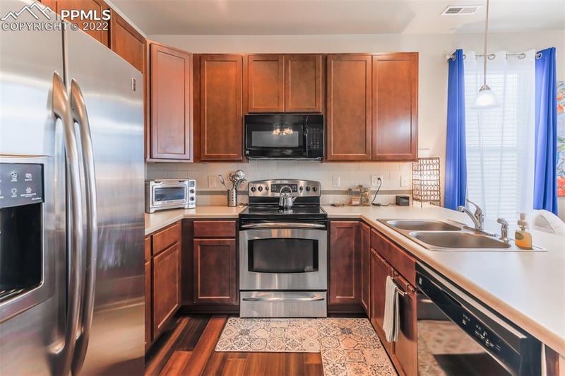 2534 Shannara Grv, Colorado Springs, CO 80951