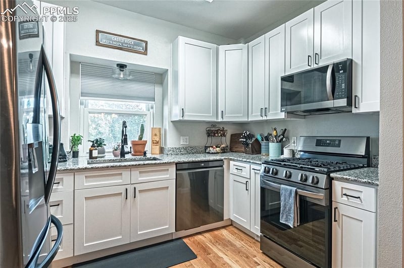 2535 Charlottesville Dr, Colorado Springs, CO 80922