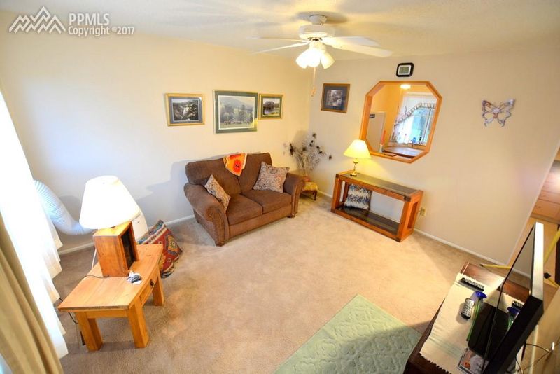 2536 Launcelot Ct, Colorado Springs, CO 80904