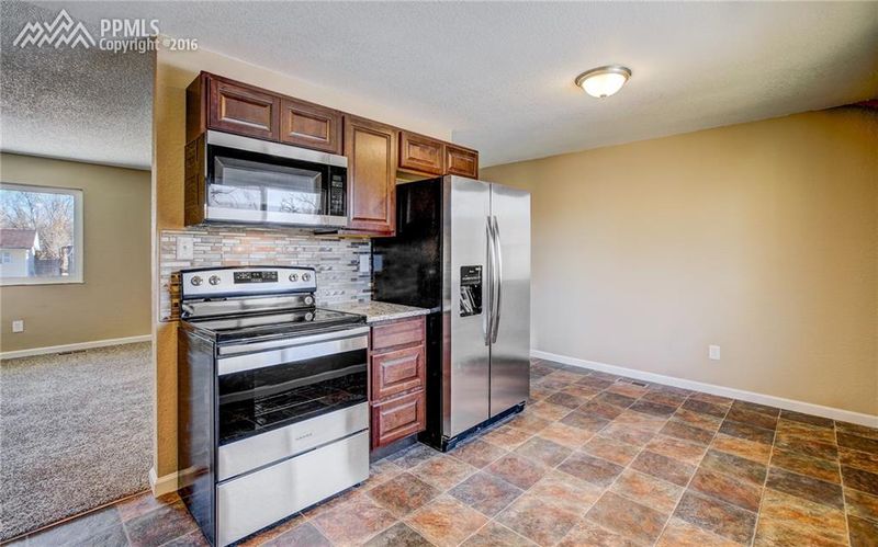 2540 Barkman Dr, Colorado Springs, CO 80916
