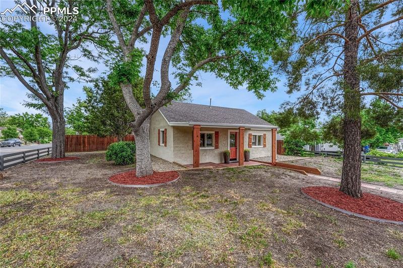 2542 Wheeler Ave, Colorado Springs, CO 80904