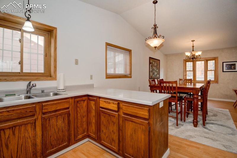 255 Hooper Ct, Colorado Springs, CO 80911