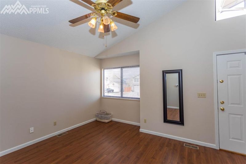 255 Peck Ct, Colorado Springs, CO 80911