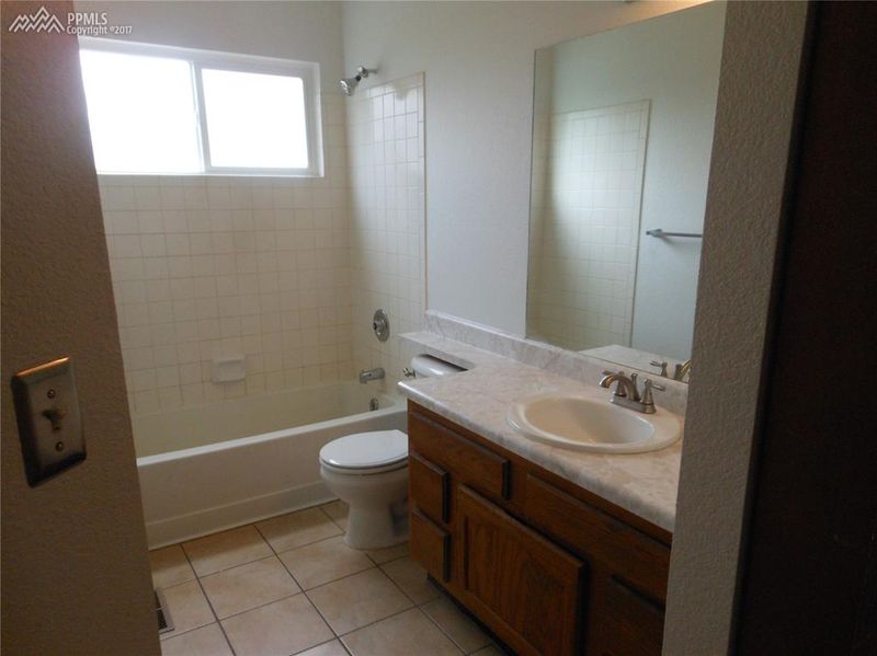 255 Pointer Pl, Colorado Springs, CO 80911