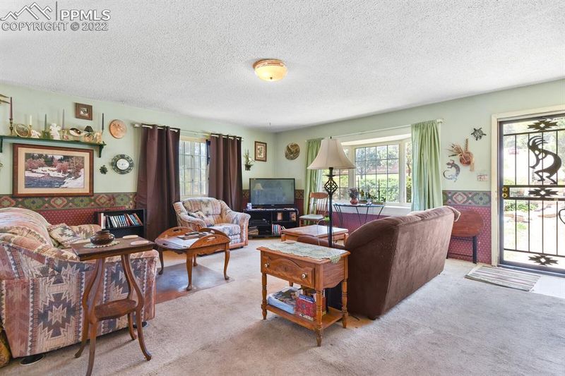 255 Upper Glenway, Palmer Lake, CO 80133