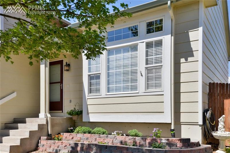 2556 Weyburn Way, Colorado Springs, CO 80922