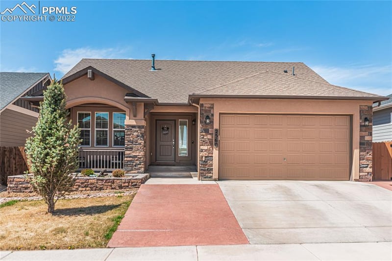 2560 Horsemanship Ct, Colorado Springs, CO 80922
