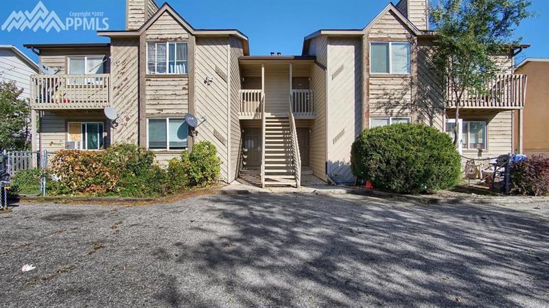 2562 Astrozon Cir, Colorado Springs, CO 80916