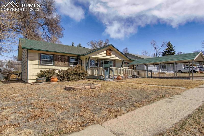 2562 Palmer Park Blvd, Colorado Springs, CO 80909
