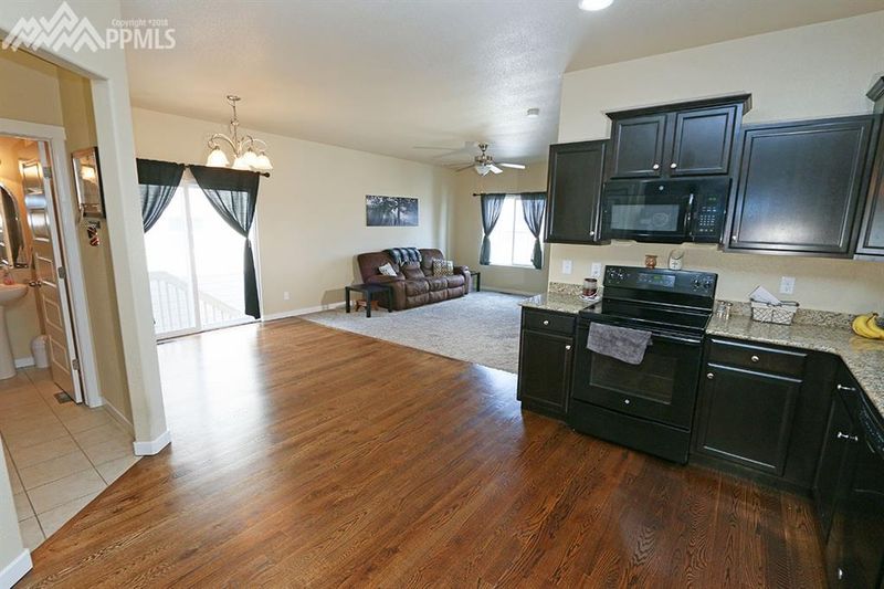 2563 Dorset Dr, Colorado Springs, CO 80910
