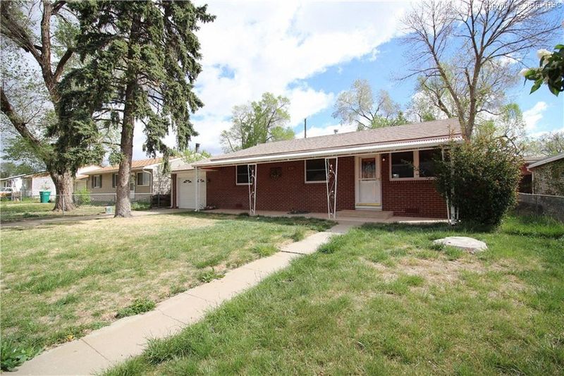 2565 Chimayo Dr, Colorado Springs, CO 80911