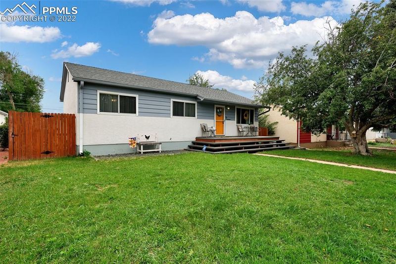 2565 Waldean St, Colorado Springs, CO 80909