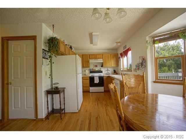 2570 Lyncrest Dr, Colorado Springs, CO 80918