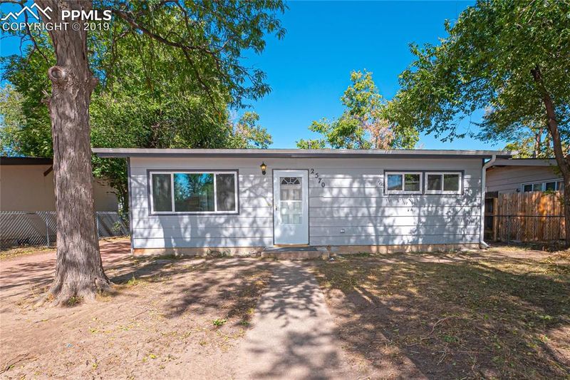 2570 E Uintah St, Colorado Springs, CO 80909