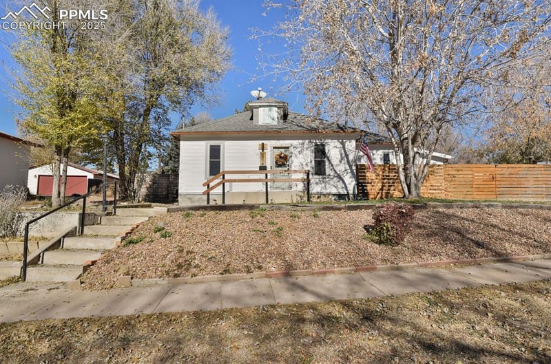 2574 Mount Vernon St, Colorado Springs, CO 80909