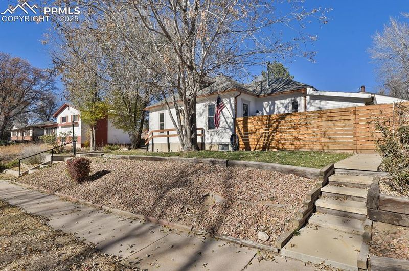 2574 Mount Vernon St, Colorado Springs, CO 80909