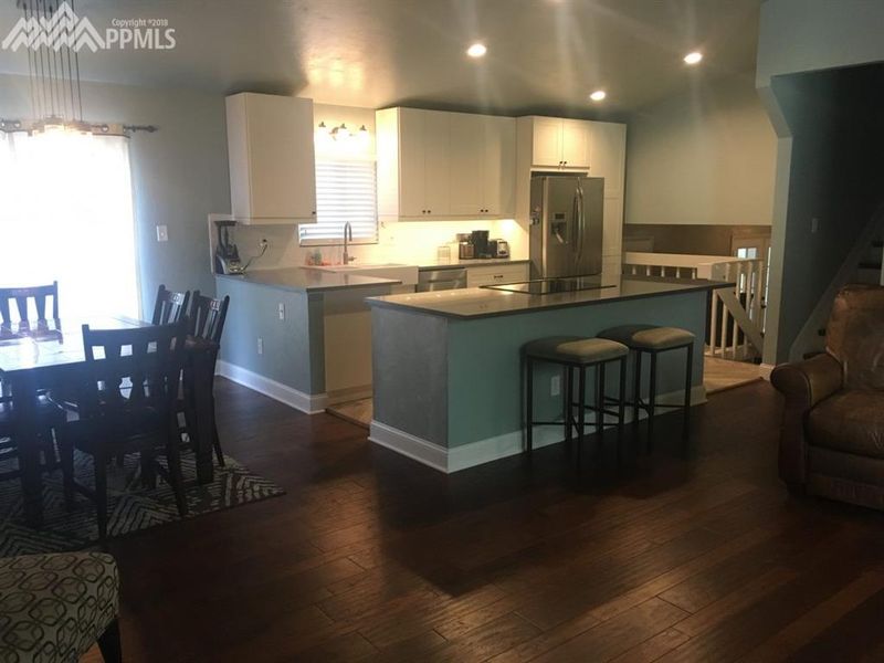 2575 Sierra Dr, Colorado Springs, CO 80917