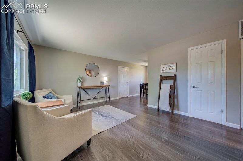 2578 Naples Dr, Colorado Springs, CO 80906
