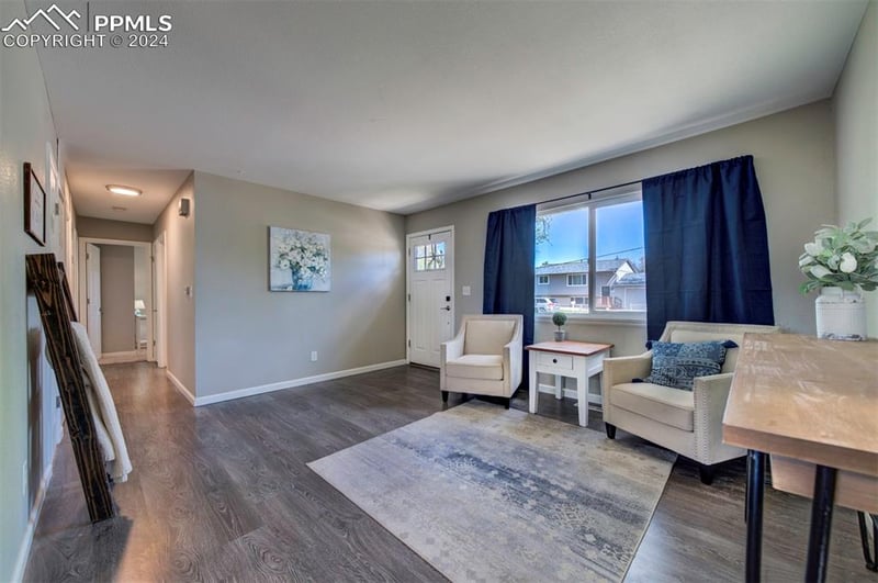 2578 Naples Dr, Colorado Springs, CO 80906