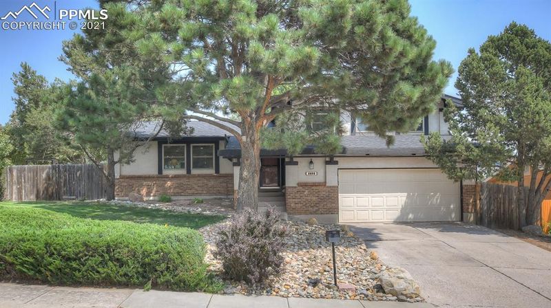 2595 Sierra Dr, Colorado Springs, CO 80917