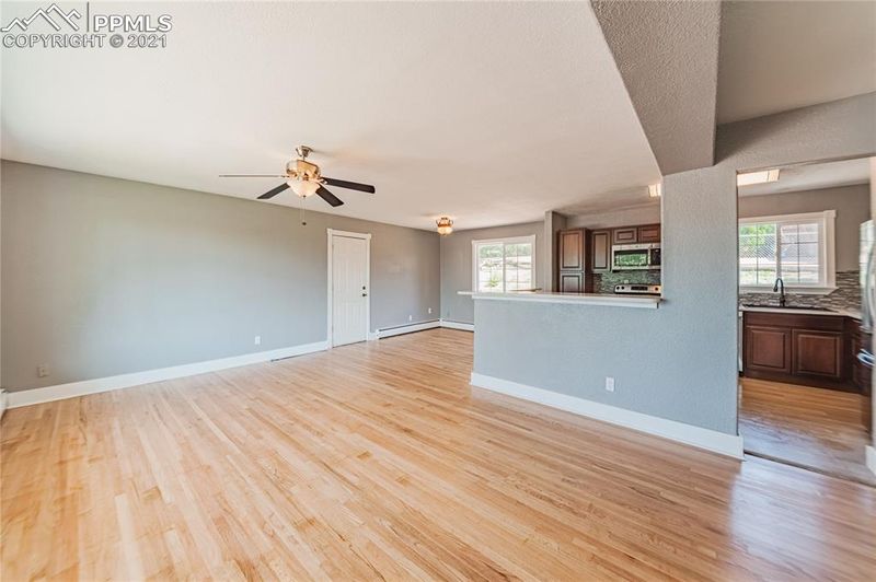 26 E Clover Cir, Colorado Springs, CO 80906