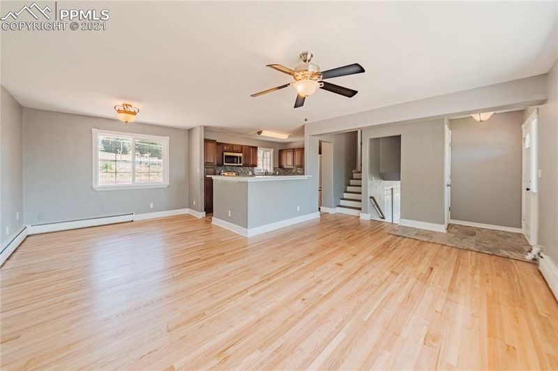 26 E Clover Cir, Colorado Springs, CO 80906