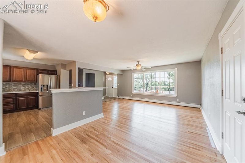 26 E Clover Cir, Colorado Springs, CO 80906