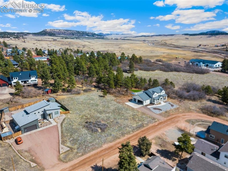 26 Gillia St, Palmer Lake, CO 80133