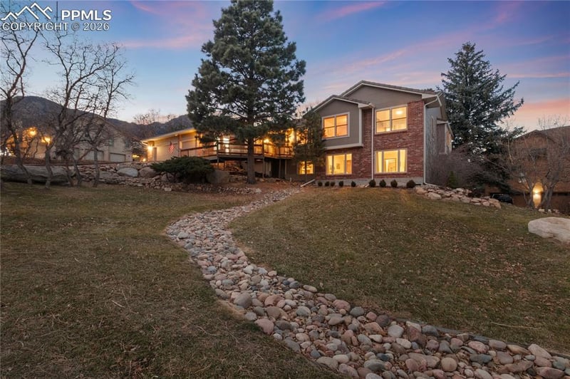 260 Childe Dr, Colorado Springs, CO 80906