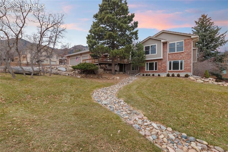 260 Childe Dr, Colorado Springs, CO 80906