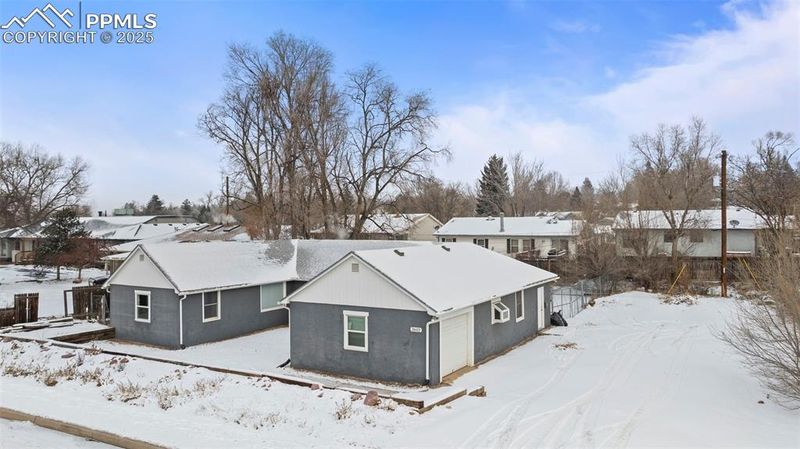2602 Palmer Park Blvd, Colorado Springs, CO 80909