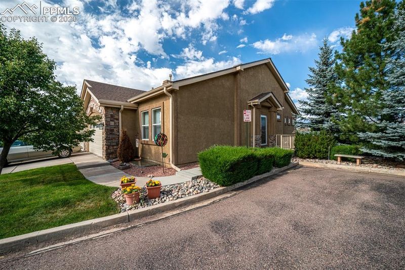 2603 Avalanche Hts, Colorado Springs, CO 80918