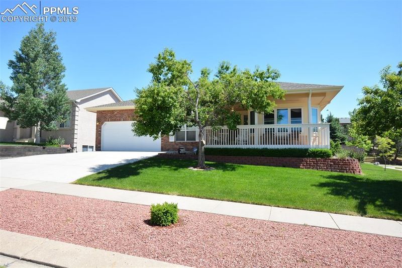 2605 Stone Creek Rd, Colorado Springs, CO 80908