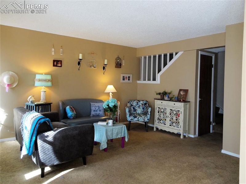 2607 Hearthwood Ln, Colorado Springs, CO 80917