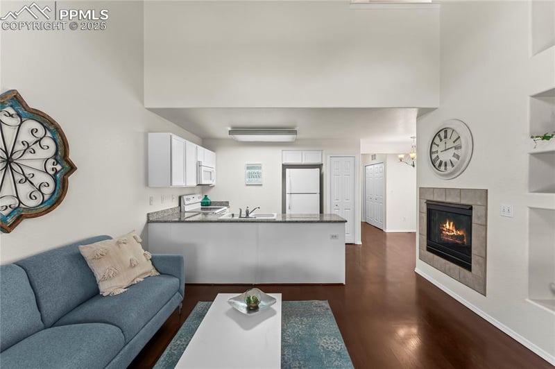 2609 Mesa Springs Vw, Colorado Springs, CO 80907