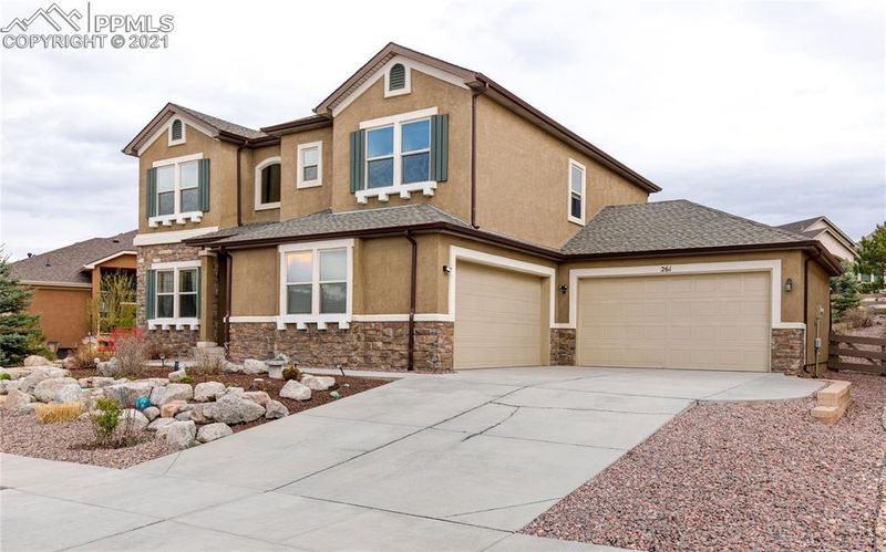 261 Coyote Willow Dr, Colorado Springs, CO 80921