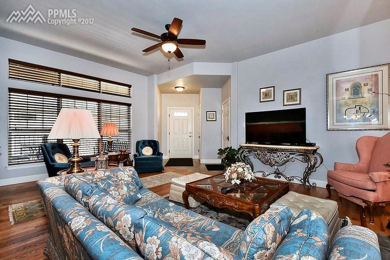 261 Eagle Summit Point #102, Colorado Springs, CO 80919