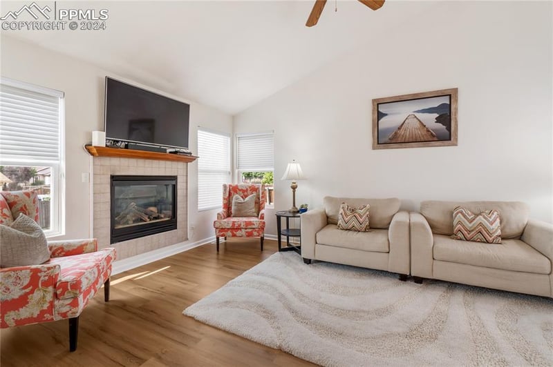 2610 Lone Tree Ct, Colorado Springs, CO 80922