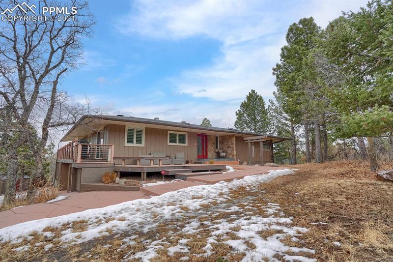 2611 Constellation Dr, Colorado Springs, CO 80906