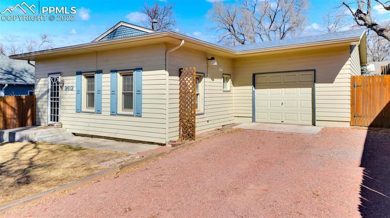 2612 E Monument St, Colorado Springs, CO 80909
