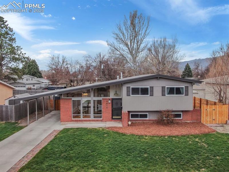 2614 N Arcadia Dr, Colorado Springs, CO 80907