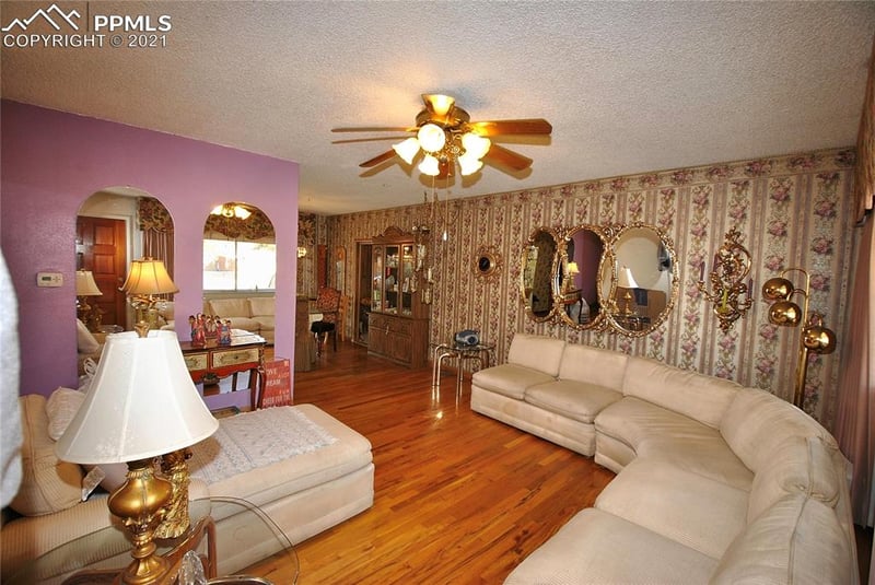 2615 Carlsbad Dr, Colorado Springs, CO 80910