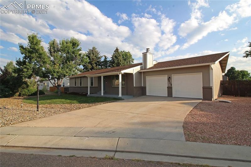 2615 Lightning Way, Colorado Springs, CO 80920