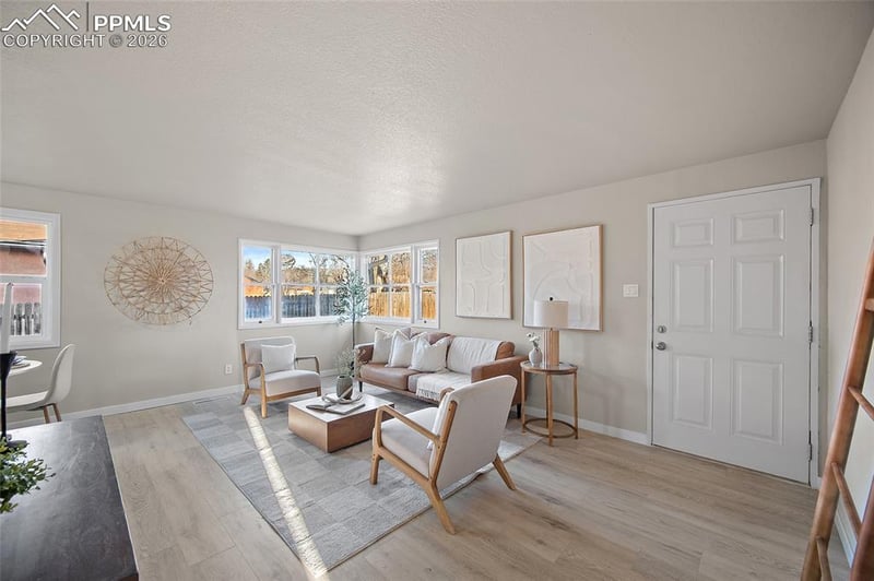 2618 Bonfoy Ave, Colorado Springs, CO 80909