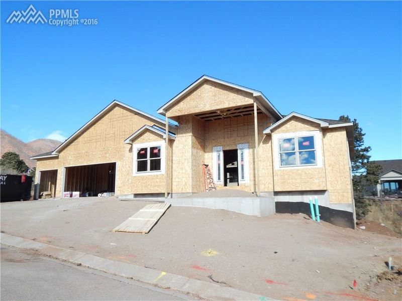2620 Brogans Bluff Dr, Colorado Springs, CO 80919