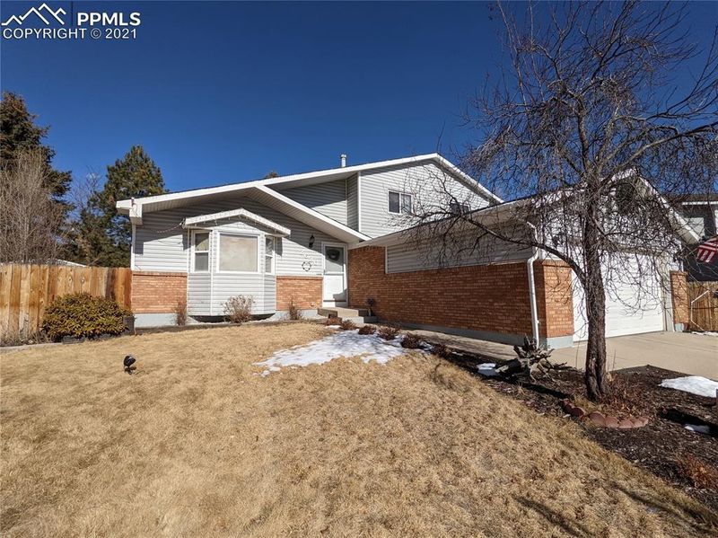2620 Norwich Dr, Colorado Springs, CO 80920