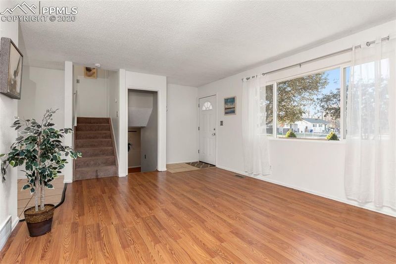 2629 Granada Dr, Colorado Springs, CO 80910