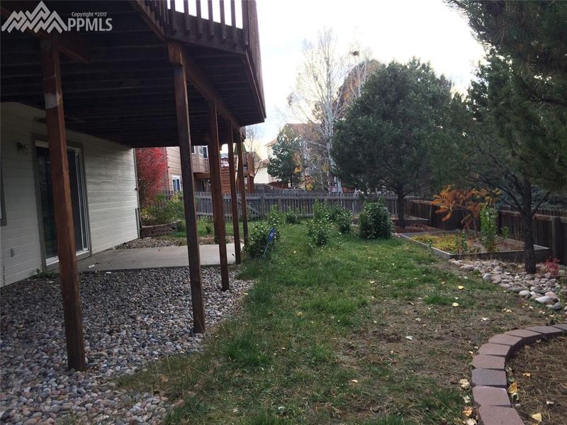 2630 Kittyhawk Rd, Colorado Springs, CO 80920