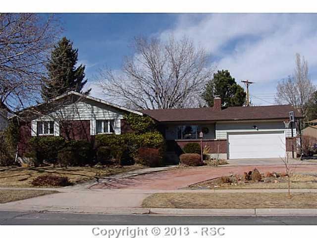 2630 Summit Dr, Colorado Springs, CO 80909