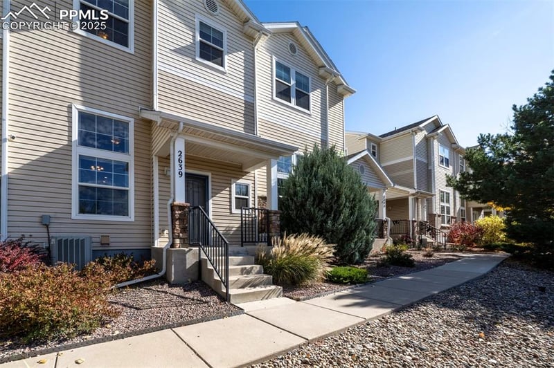 2639 Stonecrop Ridge Grv, Colorado Springs, CO 80910